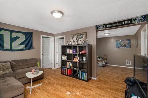 972 Tipsoo Loop N, Rainier, WA 98576 photo 28