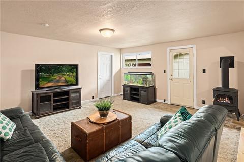 9219 Goblin Ln, Everett, WA 98208 photo 11