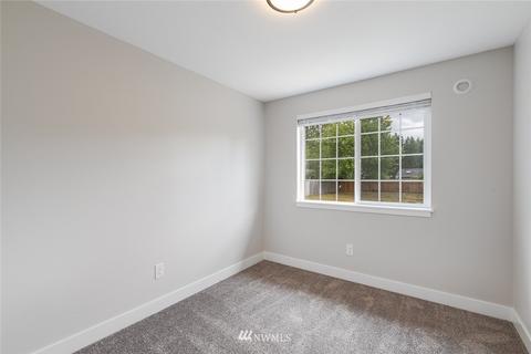 24917 36th Ave E, Spanaway, WA 98387 photo 16