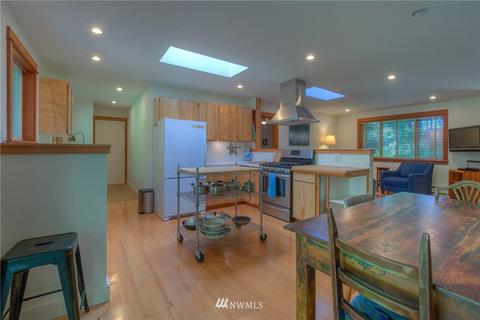 31 Golf Estates Rd, Eastsound, WA 98245 photo 17