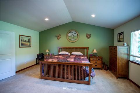 1512 Daffodil Ave NE, Orting, WA 98360 photo 24