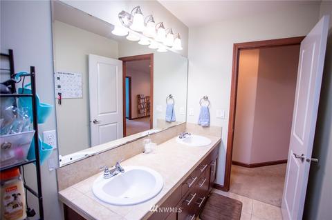 1512 Daffodil Ave NE, Orting, WA 98360 photo 20