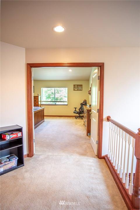 1512 Daffodil Ave NE, Orting, WA 98360 photo 23