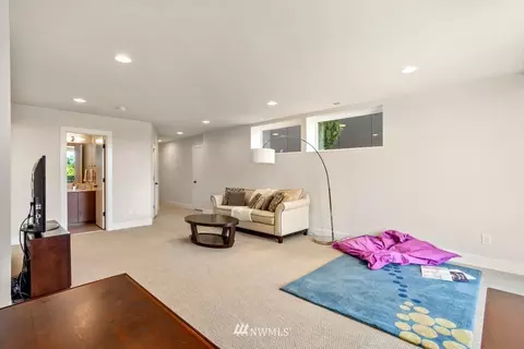 612 25th Ave E, Seattle, WA 98112 photo 12