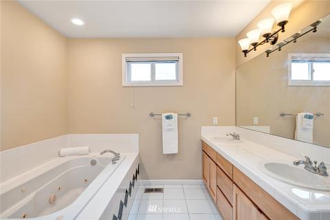 10303 NE 190th St, Bothell, WA 98011 photo 22
