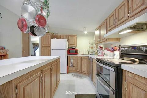929 295th St E, Roy, WA 98580 photo 9