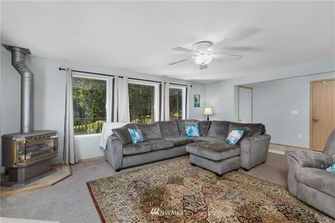 226 Tamaracks Dr, Onalaska, WA 98570 photo 3