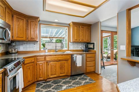 11016 38th Dr SE, Everett, WA 98208 photo 4