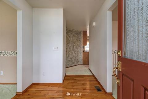 14402 143rd St E, Orting, WA 98360 photo 7