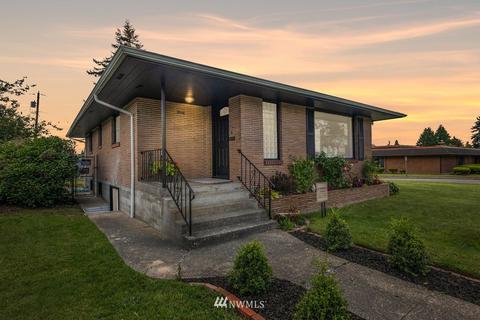 2131 Pine St, Everett, WA 98201 photo 1