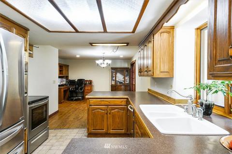 28610 SE 464th Ct, Enumclaw, WA 98022 photo 7