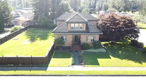 715 3rd St, Sultan, WA 98294 photo 2