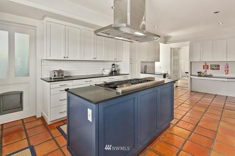 1236 21st Ave E, Seattle, WA 98112 photo 13