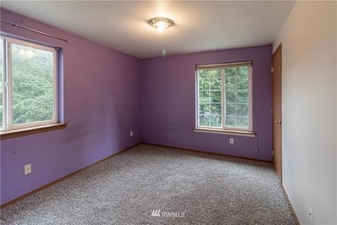 984 Tipsoo Loop N, Rainier, WA 98576 photo 18