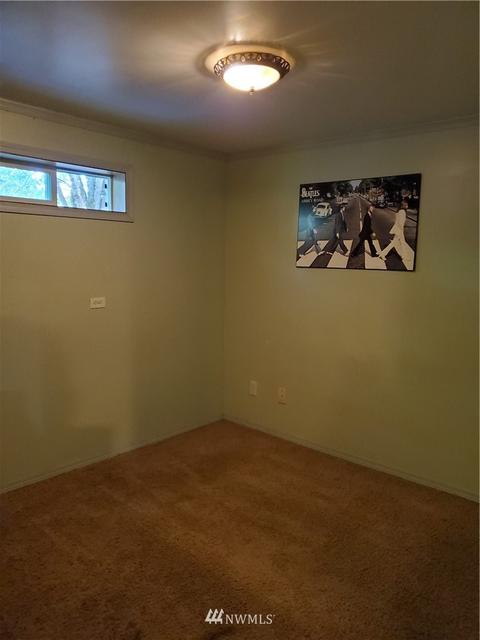 984 Tipsoo Loop N, Rainier, WA 98576 photo 29