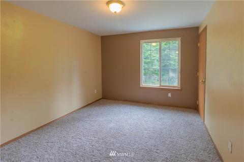 984 Tipsoo Loop N, Rainier, WA 98576 photo 15