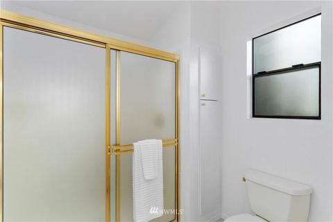818 175th St SW, Bothell, WA 98012 photo 14