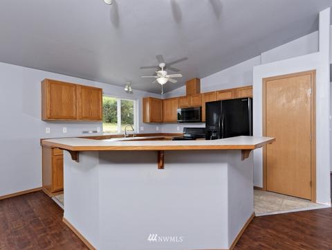 440 E Olympic Dr, Grapeview, WA 98546 photo 11