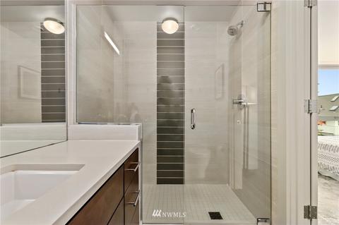 3825 Carr Pl N, Seattle, WA 98103 photo 15