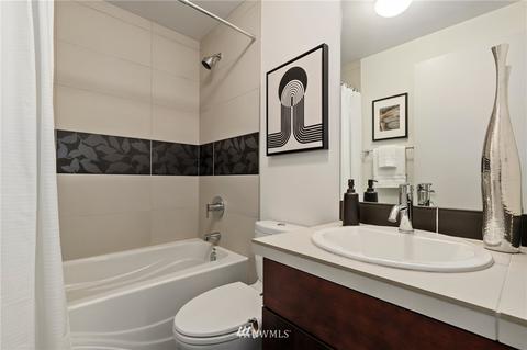 3825 Carr Pl N, Seattle, WA 98103 photo 18