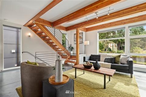 3825 Carr Pl N, Seattle, WA 98103 photo 4