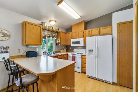 20310 108th St E, Sumner, WA 98391 photo 5