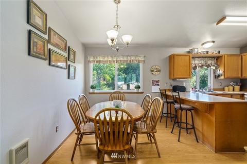 20310 108th St E, Sumner, WA 98391 photo 4