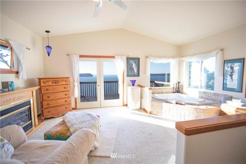 24 Cascade Dr, Everett, WA 98206 photo 17