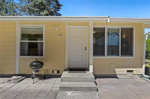 2026 74th St SE, Everett, WA 98203 photo 2