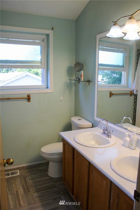 19915 13th Avenue Ct E, Spanaway, WA 98387 photo 9
