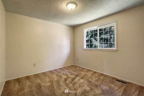 8702 3rd Dr SE, Everett, WA 98208 photo 12