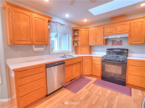 2860 Christianson Ave, Enumclaw, WA 98022 photo 10
