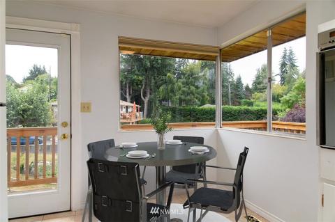 4802 Gardner Ave, Everett, WA 98203 photo 5