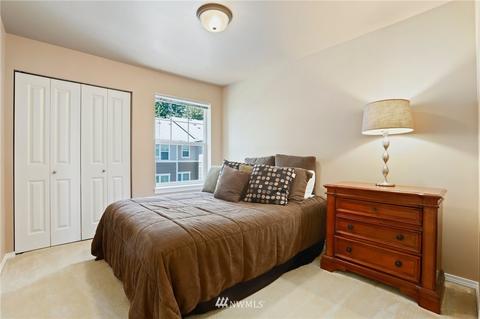 15 164th St SW #J2, Bothell, WA 98012 photo 9