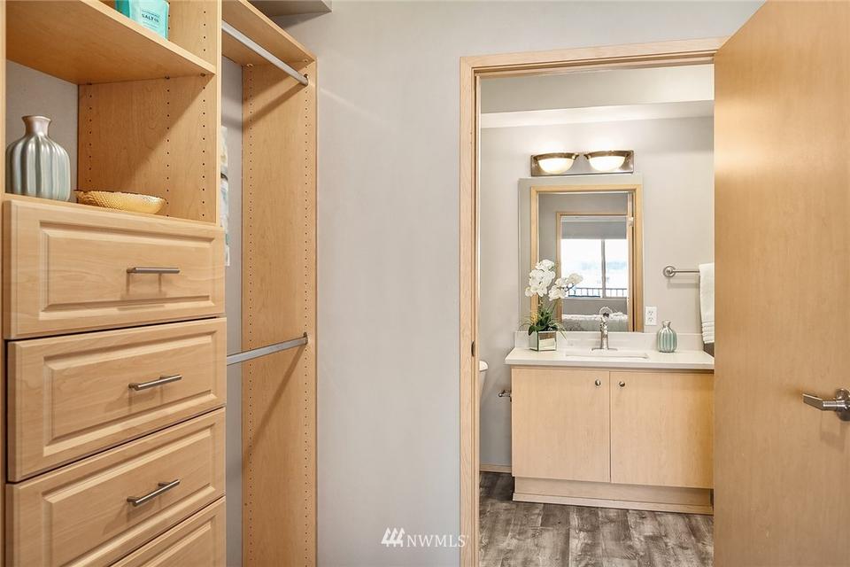  3213 Harbor Ave SW #305, Seattle, WA 98126 photo 10