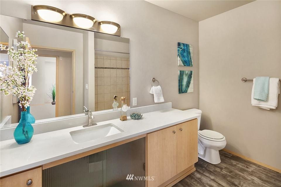  3213 Harbor Ave SW #305, Seattle, WA 98126 photo 13