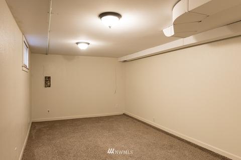 323 N 73rd St, Seattle, WA 98103 photo 21
