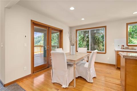 9302 Valhalla Way, Bothell, WA 98011 photo 14