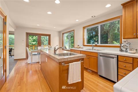 9302 Valhalla Way, Bothell, WA 98011 photo 13