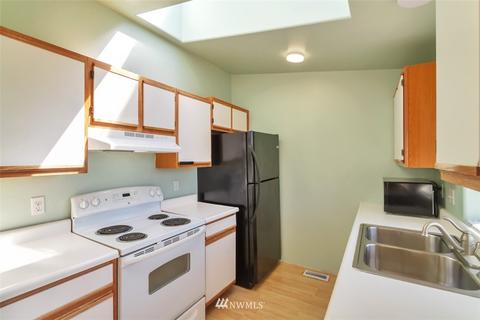 202 79th Pl SE, Everett, WA 98203 photo 4