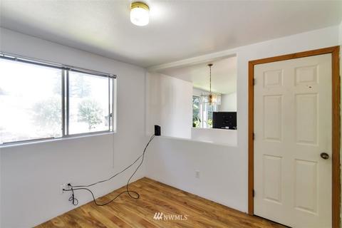 202 79th Pl SE, Everett, WA 98203 photo 6