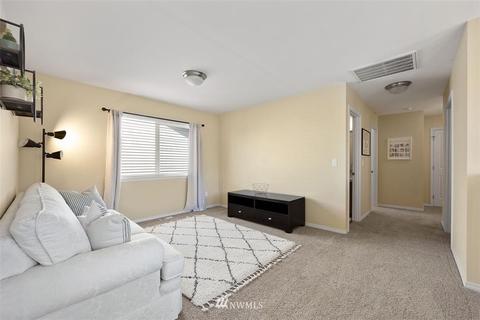 222 Petersen Dr E, Enumclaw, WA 98022 photo 27