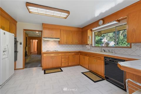 614 48th St SE, Everett, WA 98203 photo 9