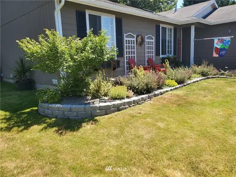 322 Eldredge Ave NW, Orting, WA 98360 photo 4
