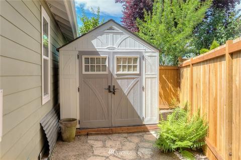 12215 NE 165th Pl, Bothell, WA 98011 photo 31