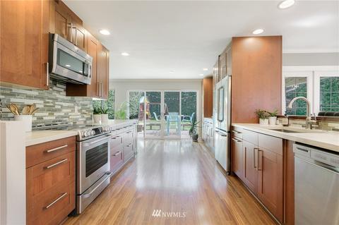 12215 NE 165th Pl, Bothell, WA 98011 photo 9