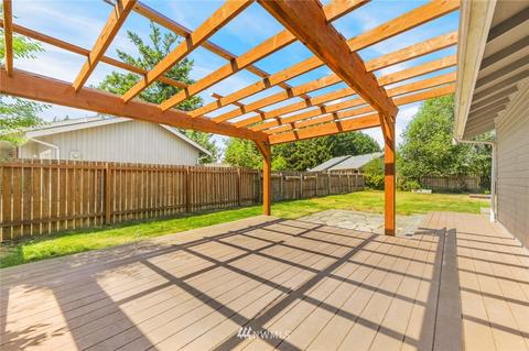 802 Chesnut St, Everson, WA 98247 photo 4