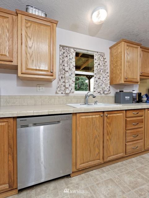 111 Josephine Loop, Onalaska, WA 98570 photo 17