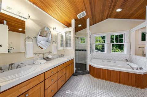 734 20th Ave E, Seattle, WA 98112 photo 18
