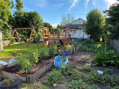 1457 Pioneer St, Enumclaw, WA 98022 photo 4